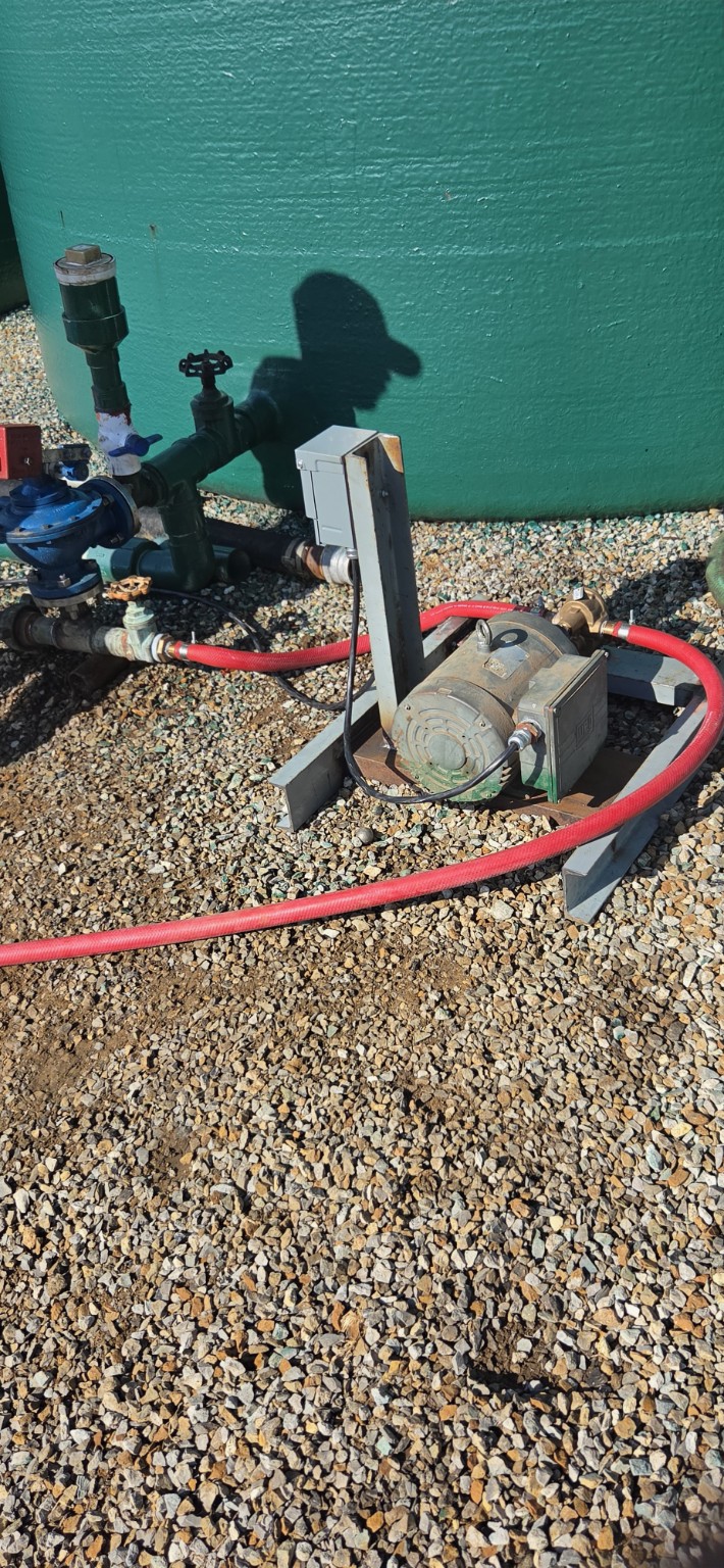 Field pump skid and electrical equipment